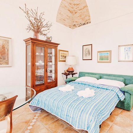 Appartamento Fronte Mare A Ospedaletti By Wonderful Italy Zewnętrze zdjęcie
